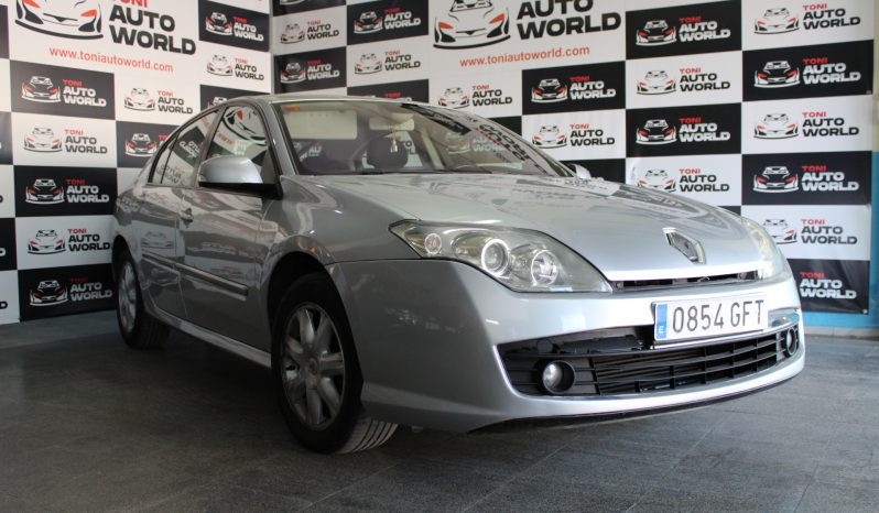 
								Renault Laguna full									