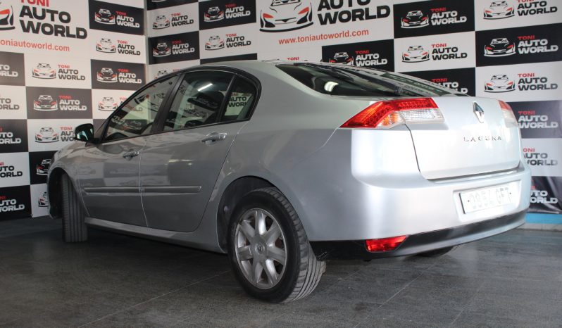 
								Renault Laguna full									