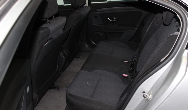 
								Renault Laguna full									