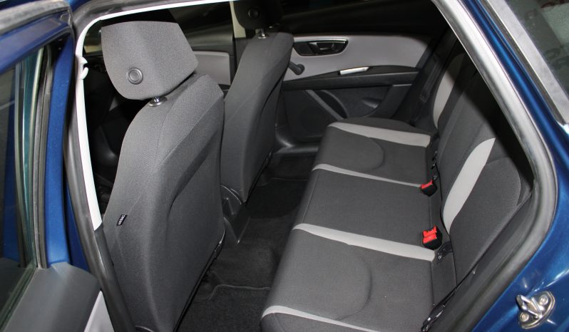 
								Seat León full									