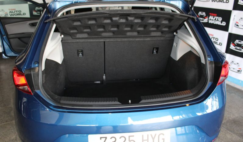
								Seat León full									