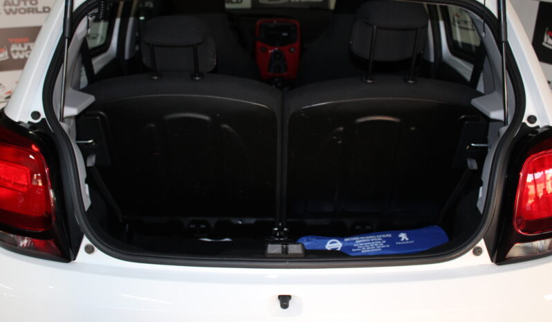 
								Citroen C1 full									