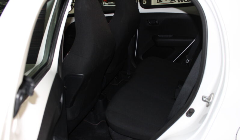 
								Citroen C1 full									