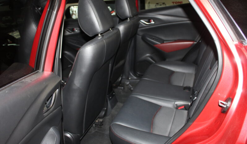 
								Mazda CX3 full									
