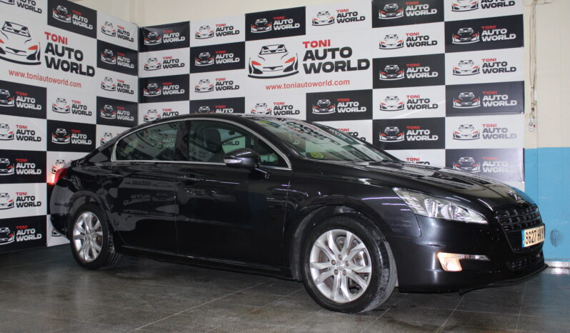 
								Peugeot 508 full									