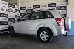 
										Suzuki Gran Vitara full									