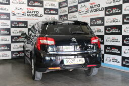 
										Citroen C4 Aircross full									