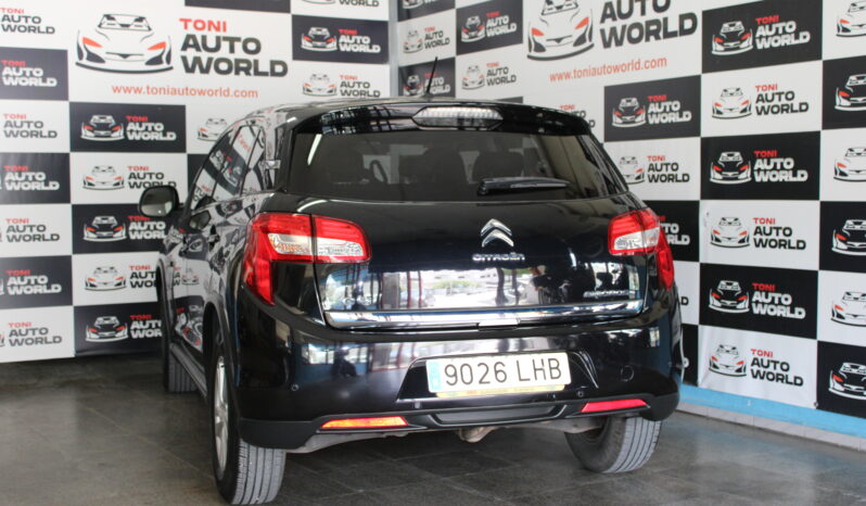 
								Citroen C4 Aircross full									