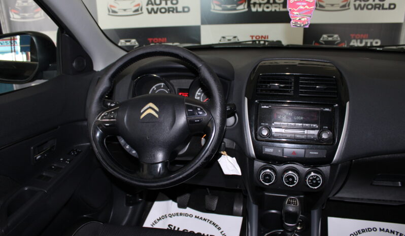 
								Citroen C4 Aircross full									
