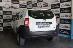 
										Dacia Duster full									